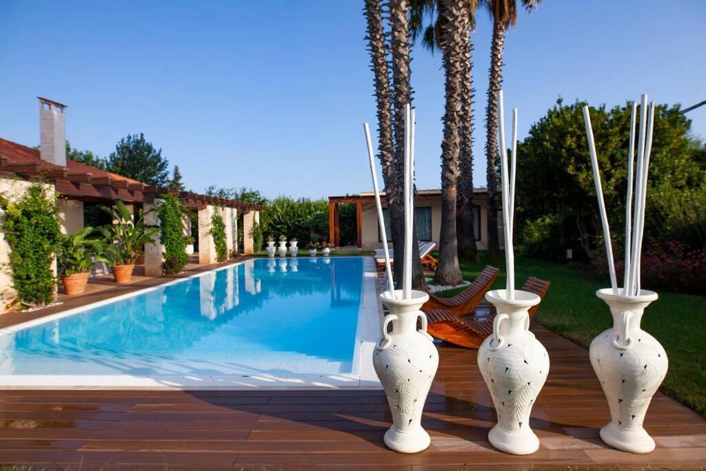 Spaziosa Villa Con Piscina E Giardino, Polignano A Mare Polignano a Mare Exterior foto