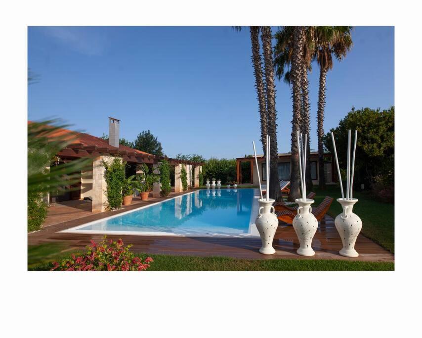 Spaziosa Villa Con Piscina E Giardino, Polignano A Mare Polignano a Mare Exterior foto